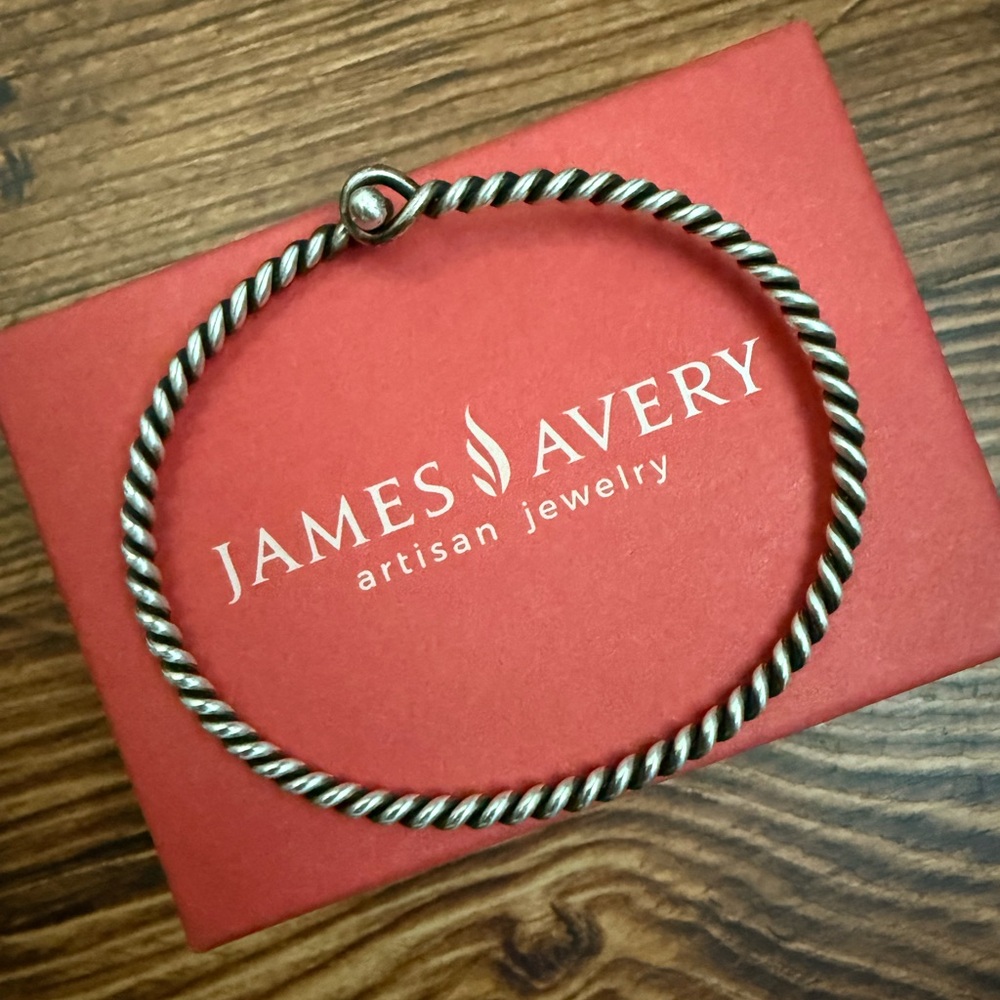 James Avery Twisted Wire Hook Bracelet